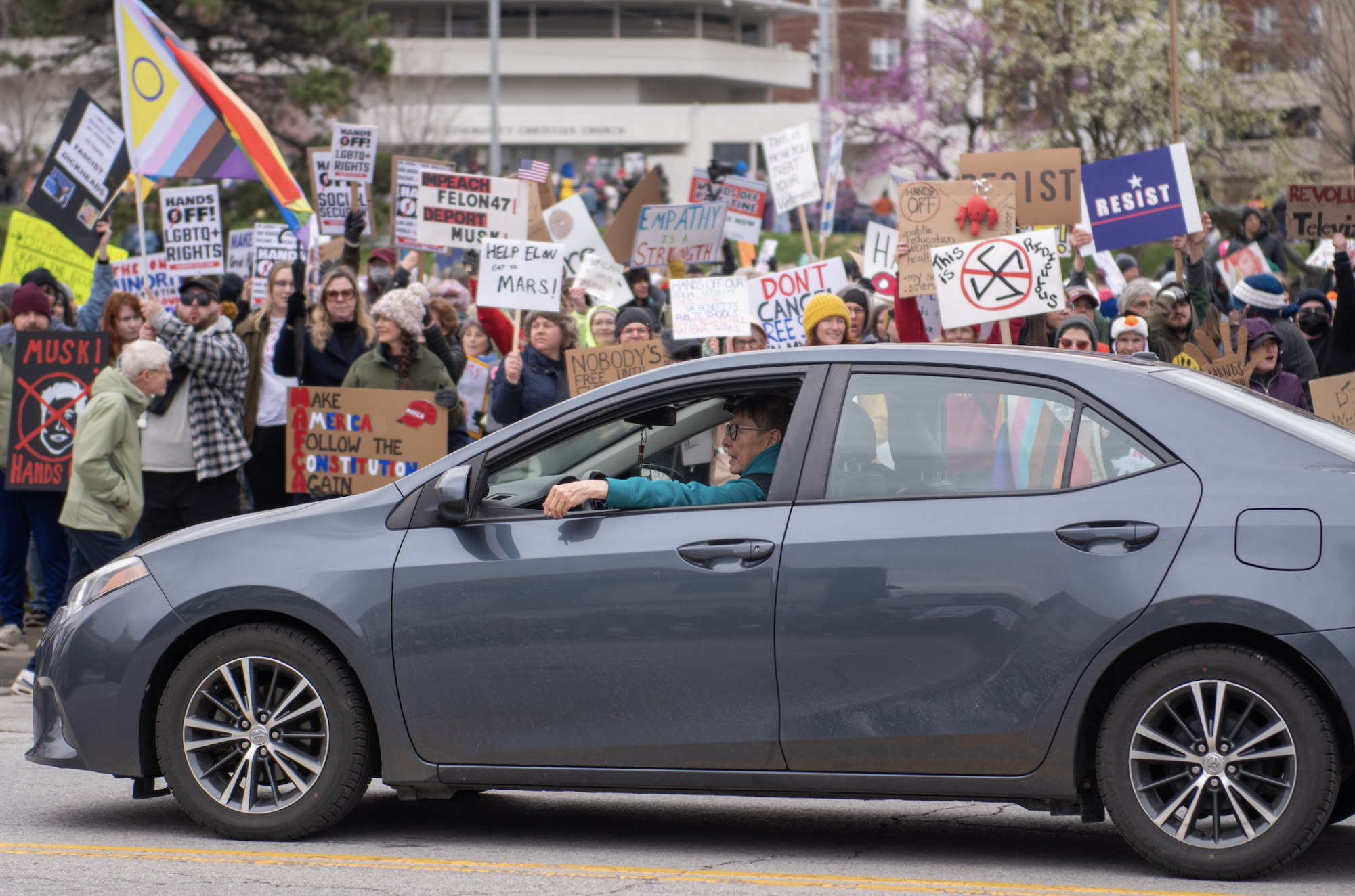 APRIL 5 ANTI-TRUMP RALLY SPARKS  HUGE TURNOUT IN KCMO